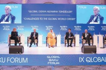 IX Qlobal Bakı Forumu işini panel iclaslarla davam etdirib