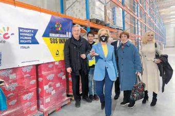 Nizami Gəncəvi Beynəlxalq Mərkəzinin dəstəyi ilə Ukraynaya humanitar yardım göndərilib