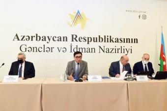Xanlar Fətiyev yenidən Azərbaycan Üzgüçülük Federasiyasının prezidenti seçilib
