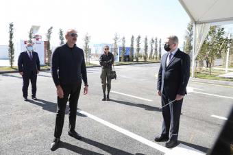 Prezident İlham Əliyev Ağdam Sənaye Parkında iki müəssisənin təməlini qoyub