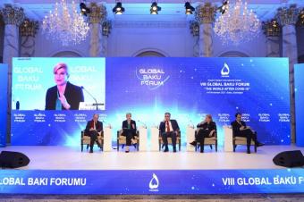 Qlobal Bakı Forumu: Üçüncü paneldə yeni erada sülh, təhlükəsizlik və insan haqlarına dair müzakirələr aparılıb